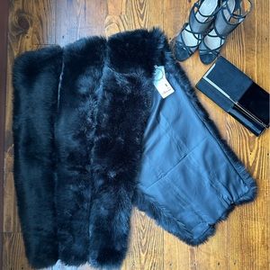 Dress Women’s Foe Fur Shawl ✨